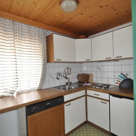 Pensionat Haus Amadeus 3*